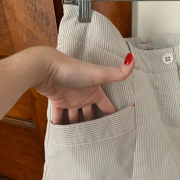 Nike Striped and Pleated Golf Skirt - Picture 2 of 7